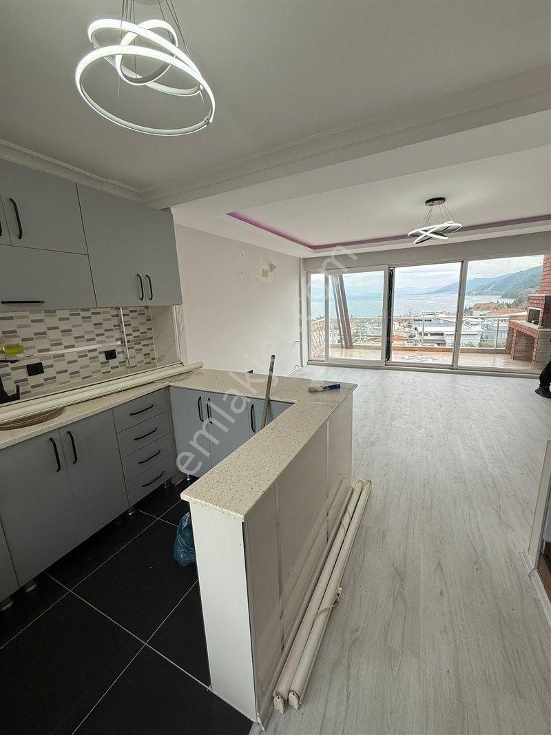 Bursa Mudanya Altıntaş Ta Satılık Triplex Deniz Manzaralı 2+1 Villa 7.150.000 Tl - Görsel 3