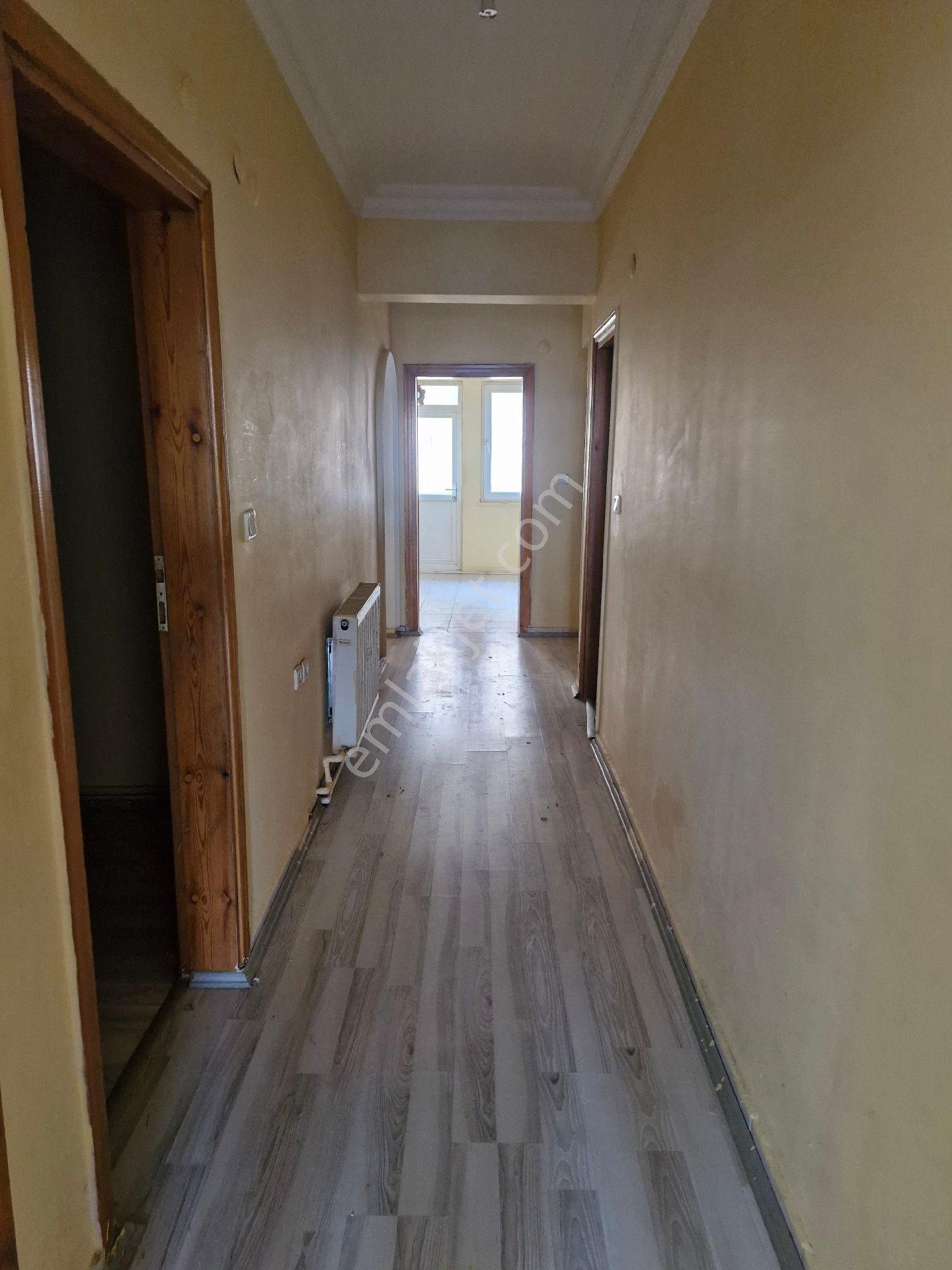 Merkezde İyaş Otel Yanı Ara Kat 3+1 Daire - Görsel 31