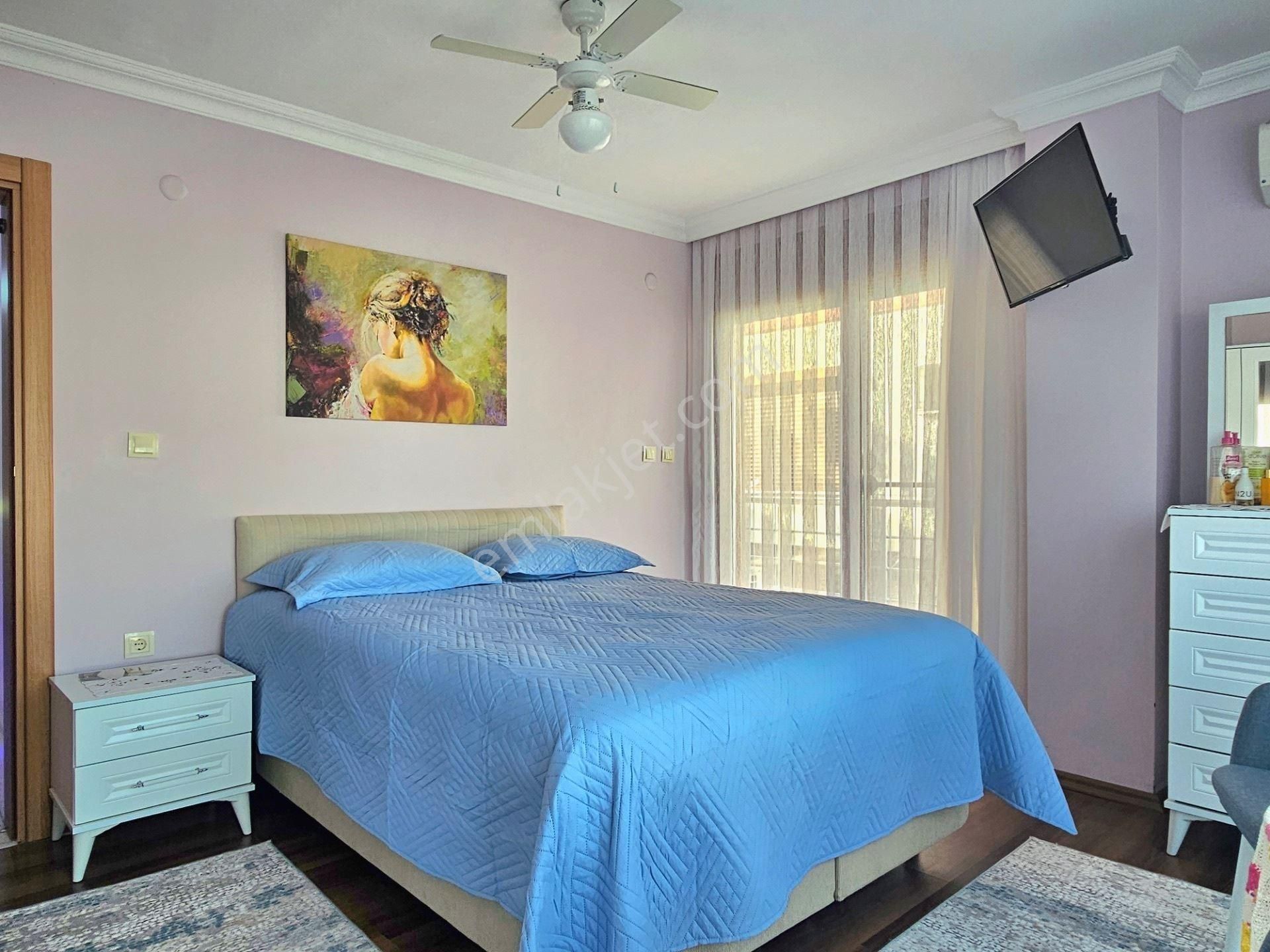 Startkey'den Dikili Merkez'de Denize 100 Metre Satılık 3+1 Villa - Görsel 22