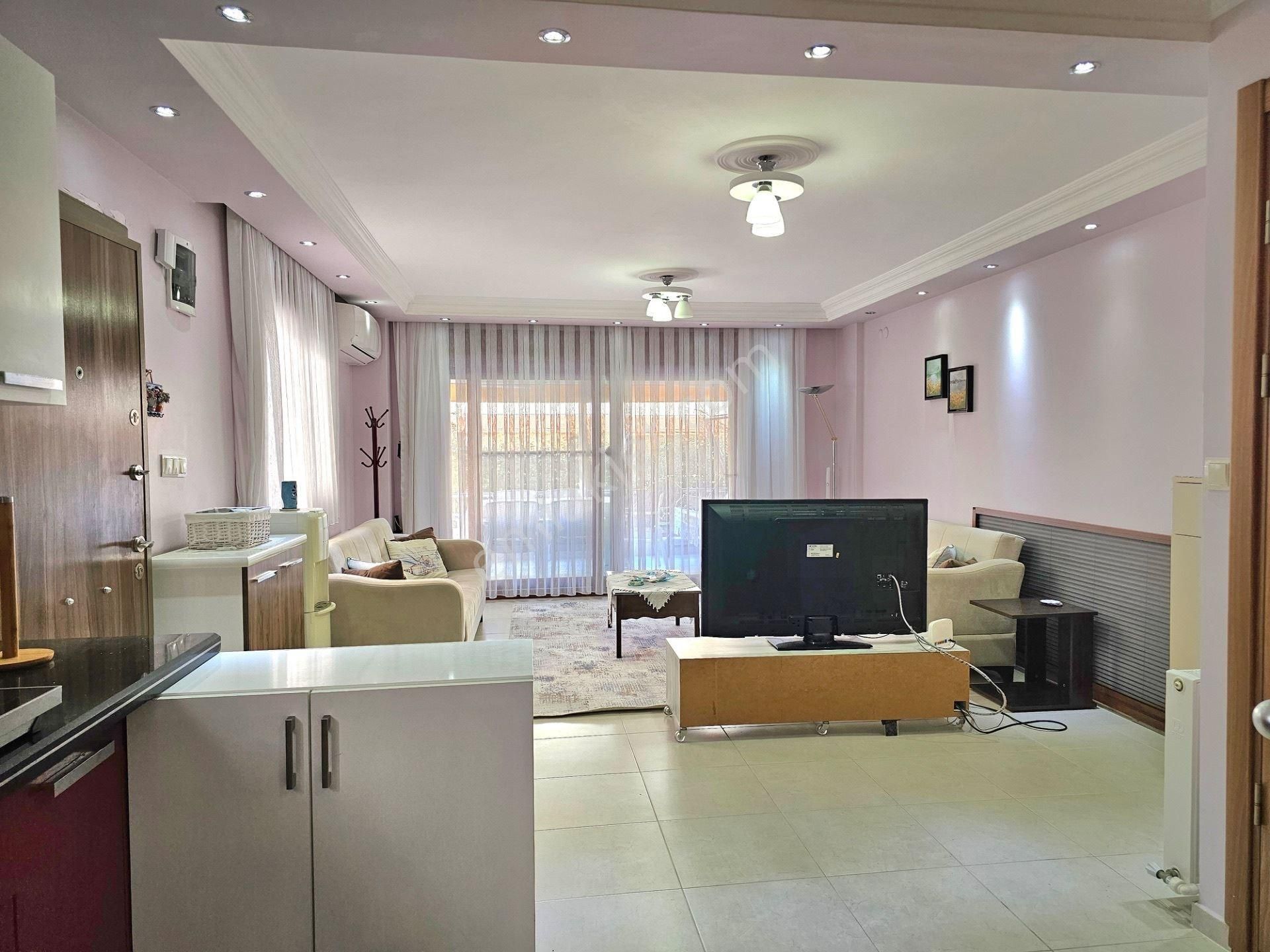 Startkey'den Dikili Merkez'de Denize 100 Metre Satılık 3+1 Villa - Görsel 15