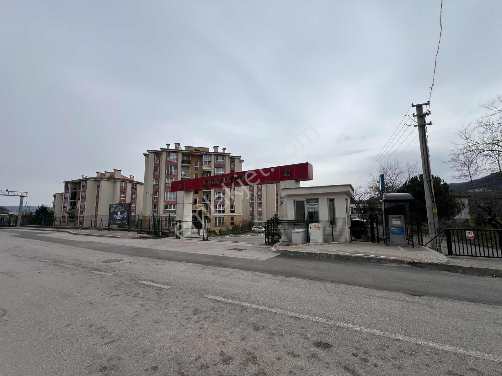 Yoldaş Emlaktan Kirazlıkent Sitesinde 2+1 Satılık Arakat Daire - Görsel 18