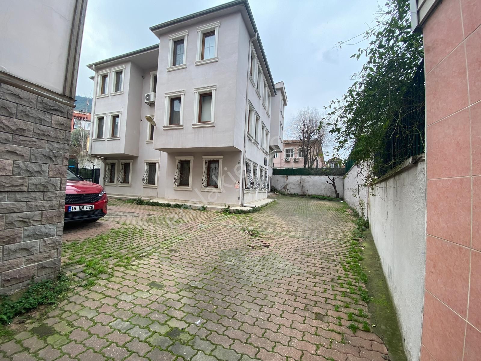 Osmangazi Muradiye Yahşibey'de Kısmi Eşyalı Kiralık Daire - Görsel 12