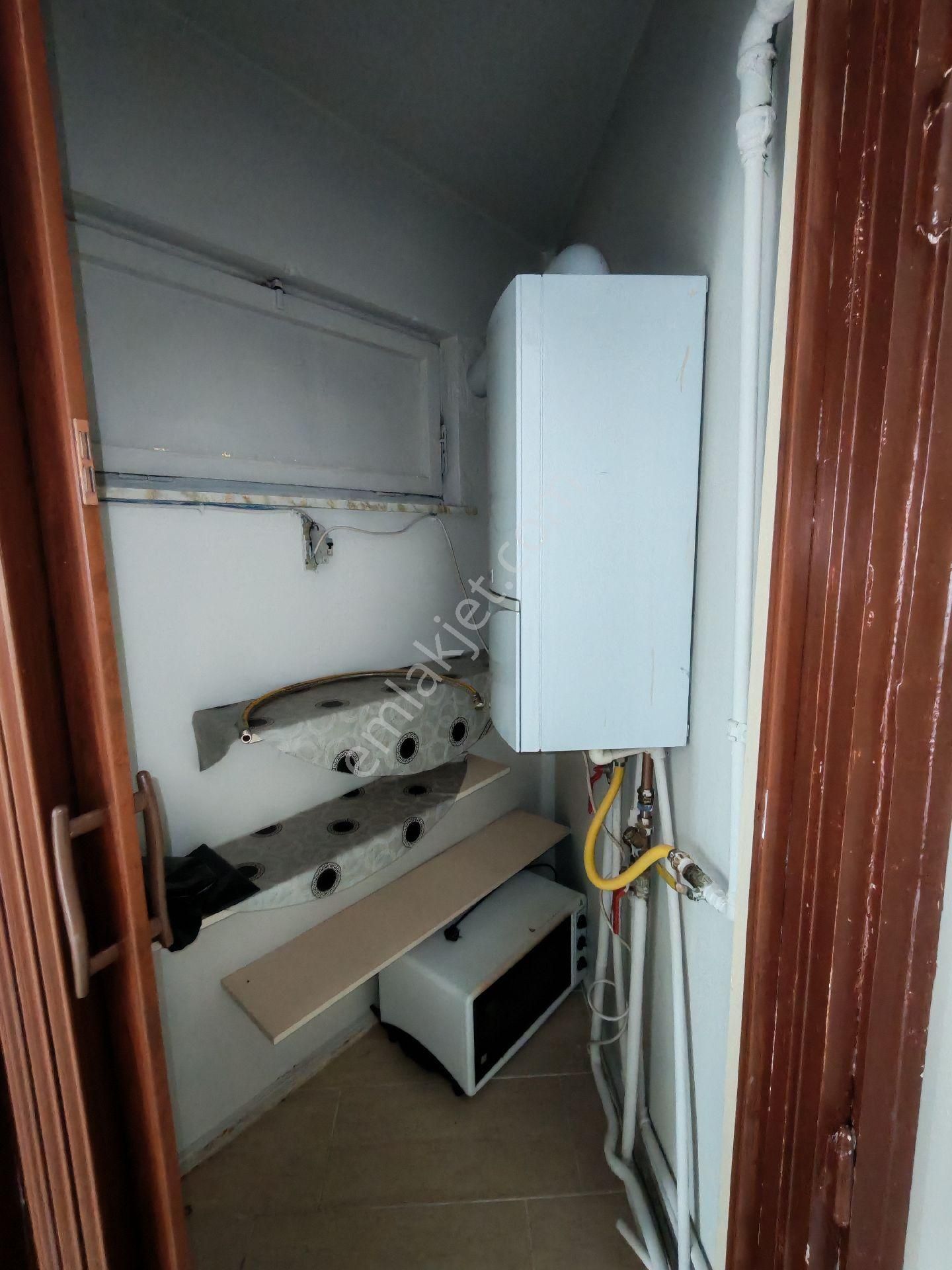 Barış Gayrimenkul'den İpekçilik Cadde Üzeri Ara Kat Bakımlı Daire. - Görsel 5
