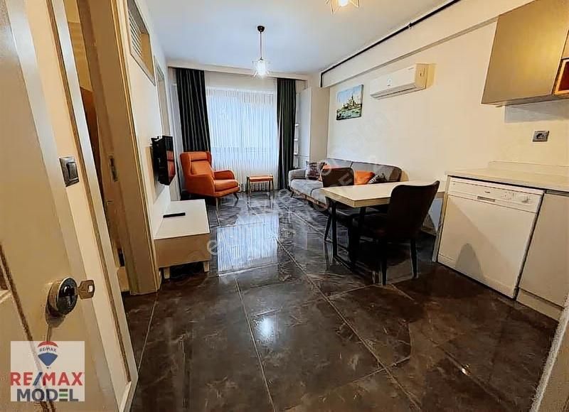 Remax Model Üniversite Ve Cafeler Bölgesinde 1+1 Satılık Apart - Görsel 6