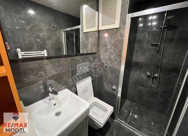 Remax Model Üniversite Ve Cafeler Bölgesinde 1+1 Satılık Apart - Görsel 11