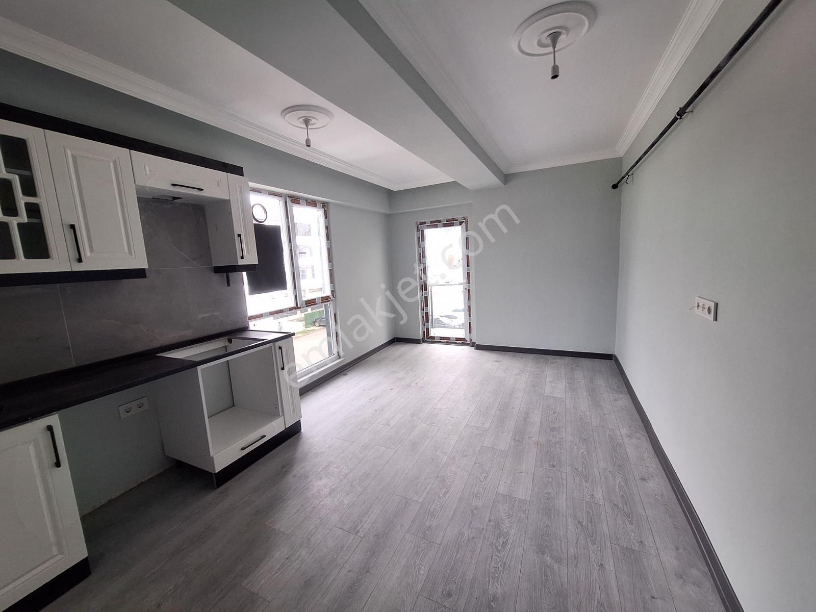 Mehmetoğlu Gayrimenkulden Çobançeşme Mahallesinde 1+1 Satılık - Görsel 8