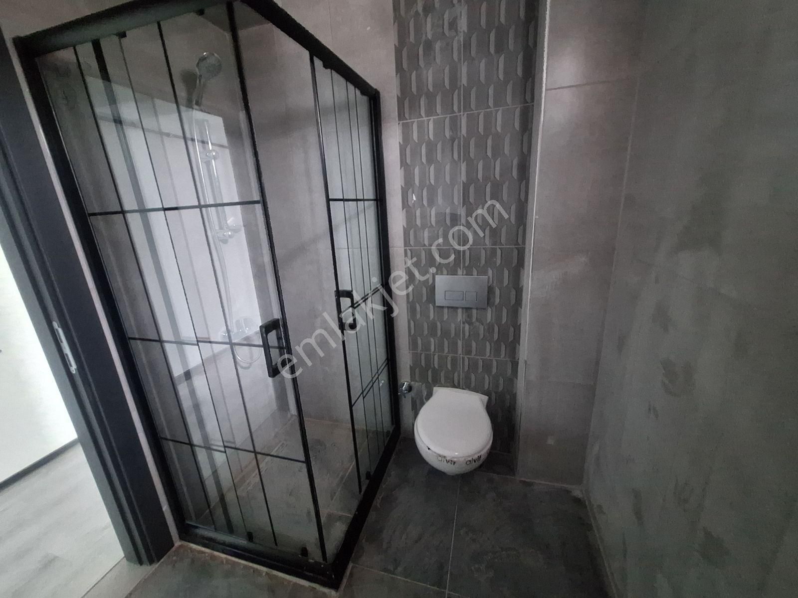 Mehmetoğlu Gayrimenkulden Çobançeşme Mahallesinde 1+1 Satılık - Görsel 9