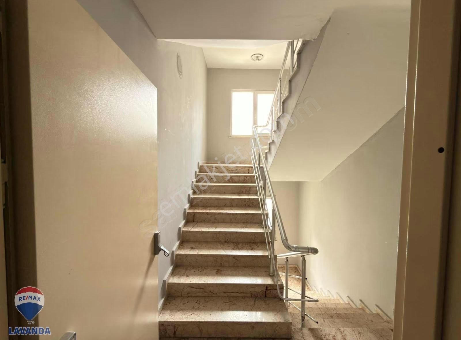 Remax Lavanda Esenyurt Fi Tower 2+1 Boş Kullanıma Hazır Daire - Görsel 7