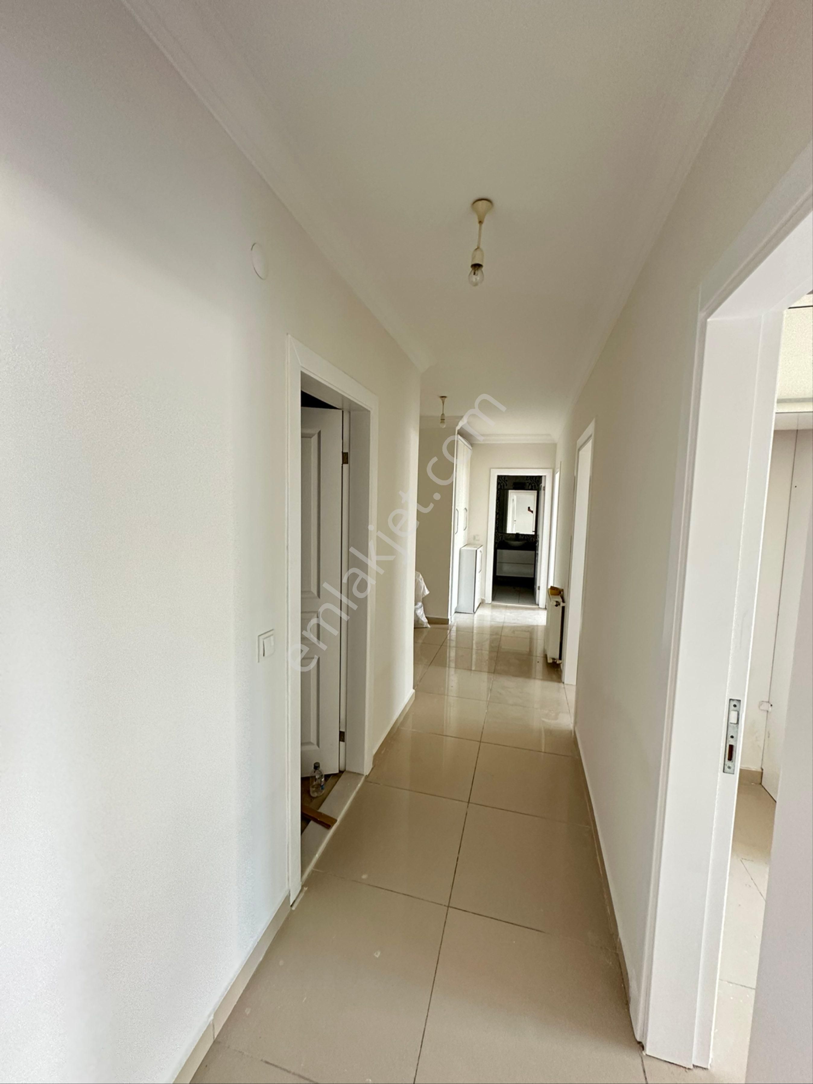 Kiralık 2+1 Daire Ayrı Mutfak - Görsel 15