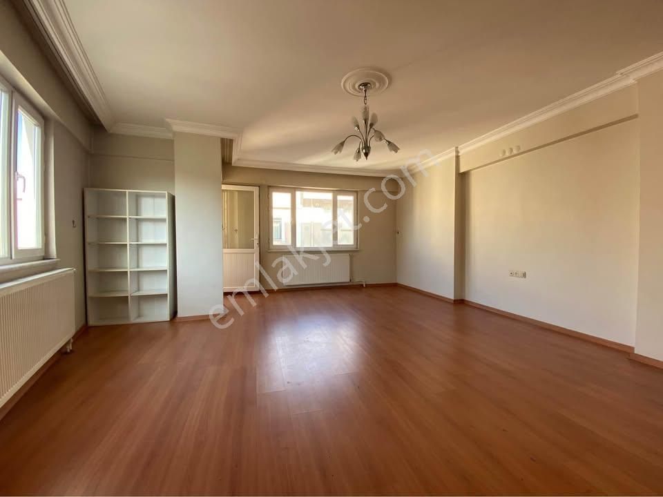🏡dinçer Mahallesi 🏡 ✅3+1 135 M2 6 Katlının 5 Katı ❇️açık Mutfak Petek Kombili ❇️full Özelikli - Görsel 5