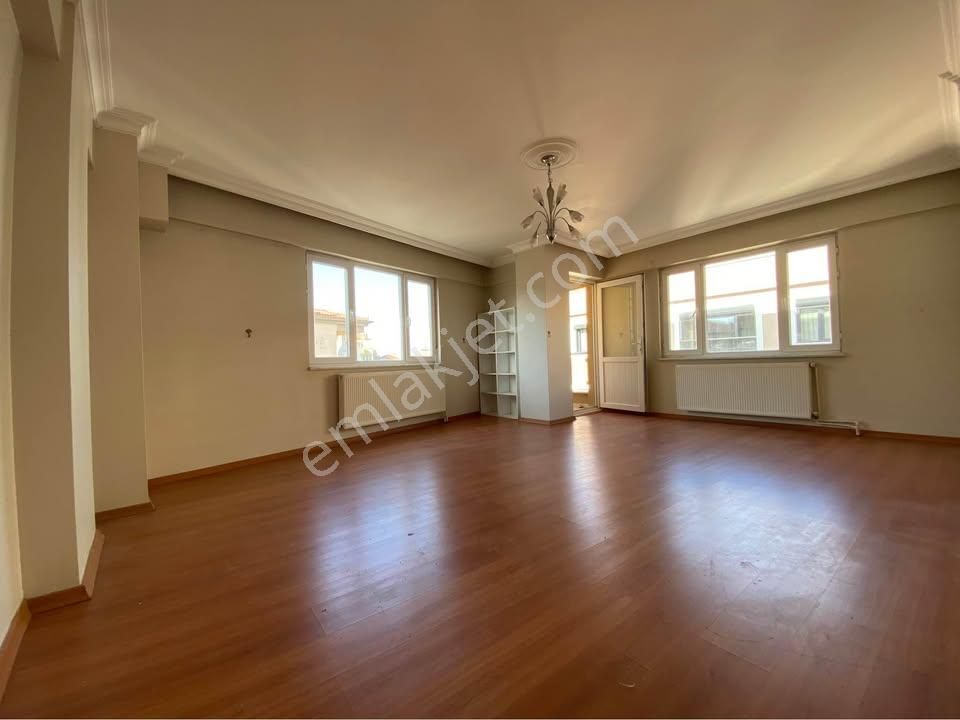 🏡dinçer Mahallesi 🏡 ✅3+1 135 M2 6 Katlının 5 Katı ❇️açık Mutfak Petek Kombili ❇️full Özelikli - Görsel 8
