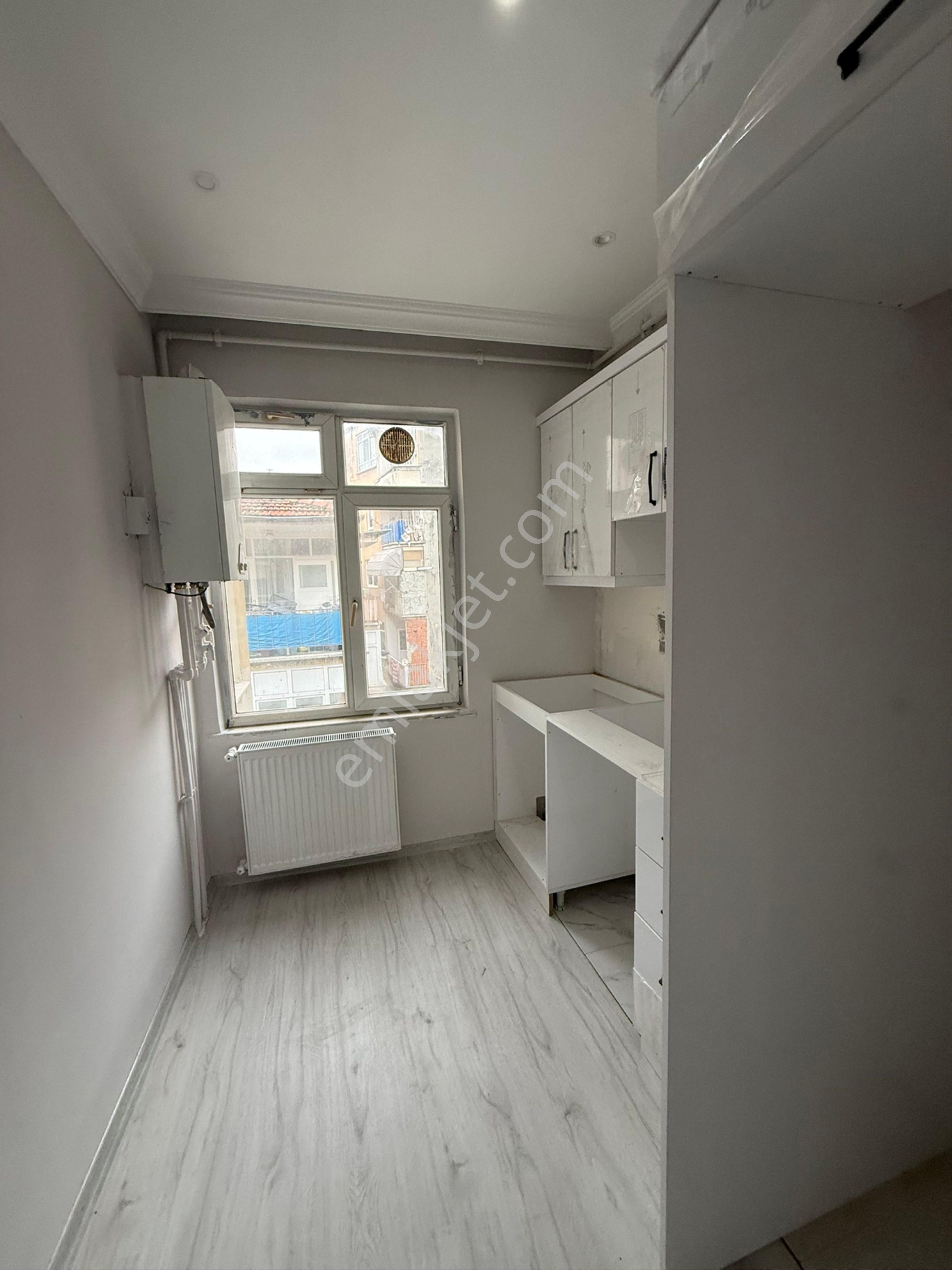 Kadıkoy Mahallesinde İci Full Yapılı Satılık Daire - Görsel 6