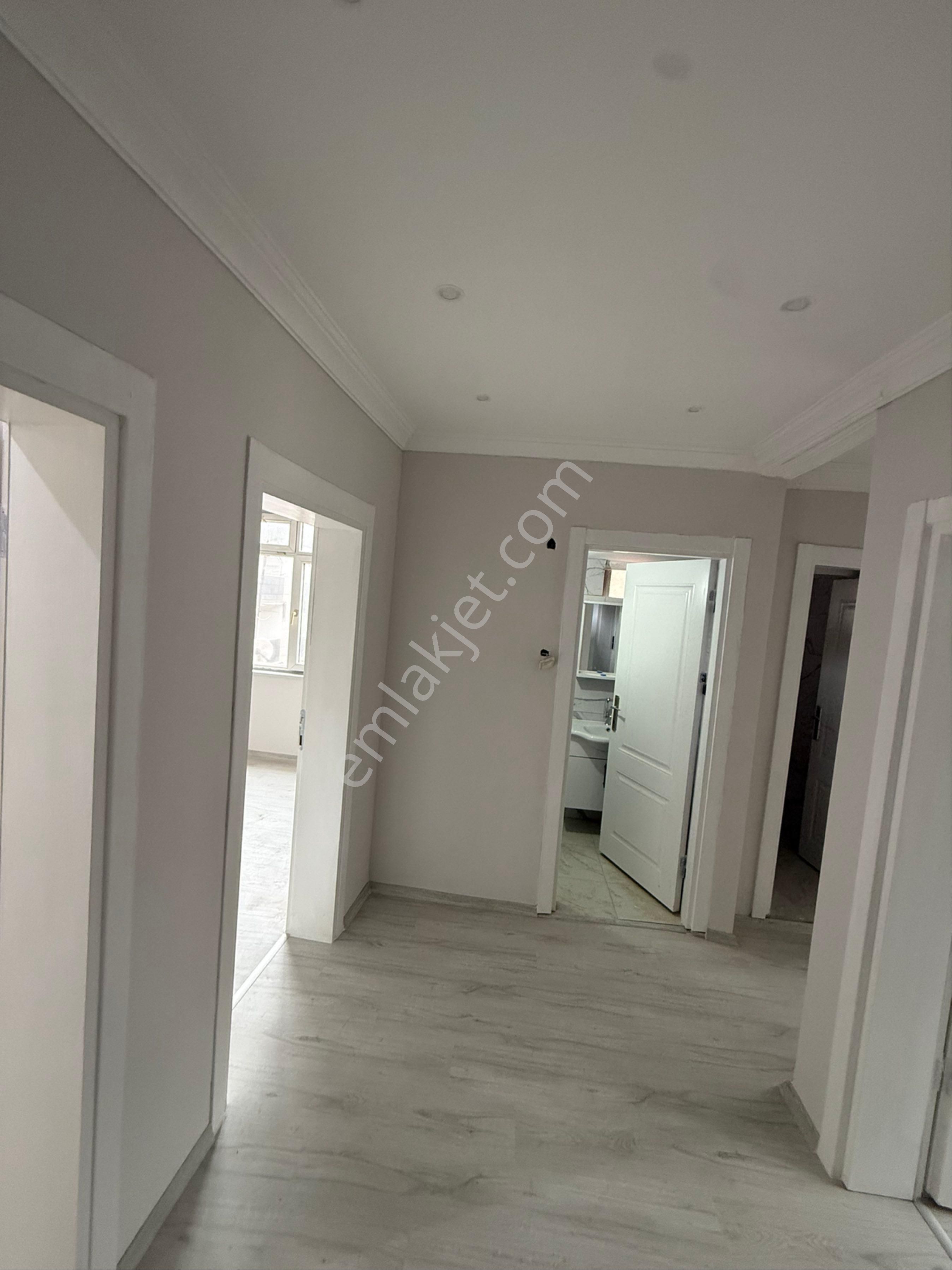 Kadıkoy Mahallesinde İci Full Yapılı Satılık Daire - Görsel 9