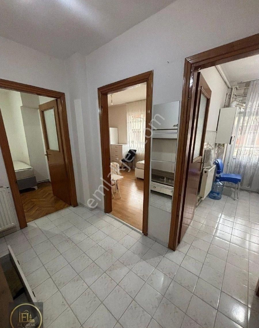 F-l Emlaktan Namık Kemalde Eşyalı 1+1 Ayrı Mutfaklı Daire - Görsel 20