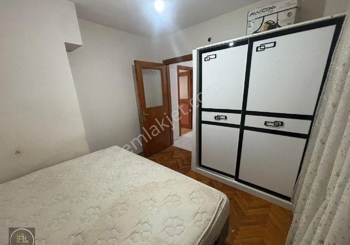 F-l Emlaktan Namık Kemalde Eşyalı 1+1 Ayrı Mutfaklı Daire - Görsel 12