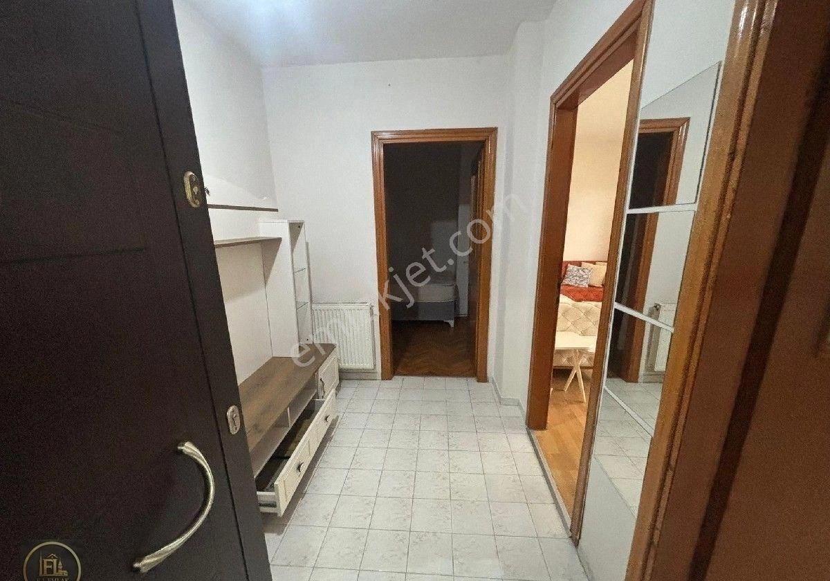 F-l Emlaktan Namık Kemalde Eşyalı 1+1 Ayrı Mutfaklı Daire - Görsel 4