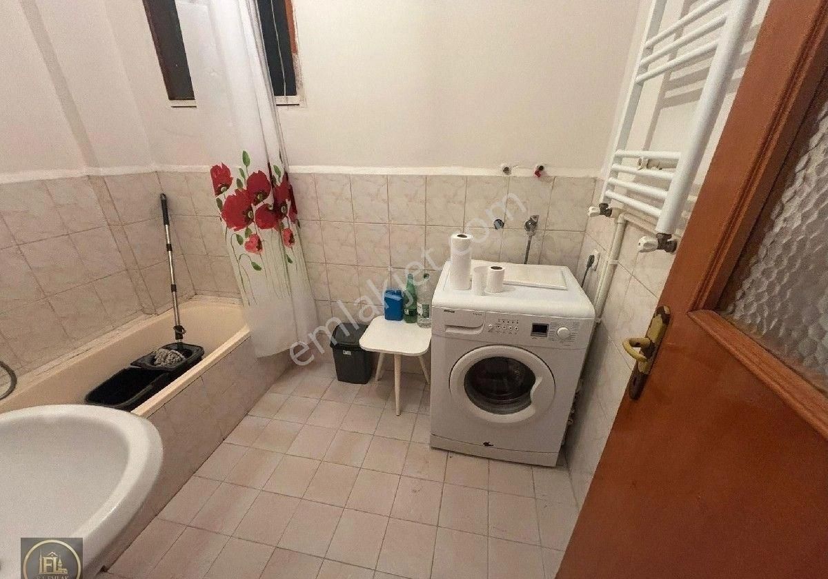 F-l Emlaktan Namık Kemalde Eşyalı 1+1 Ayrı Mutfaklı Daire - Görsel 23