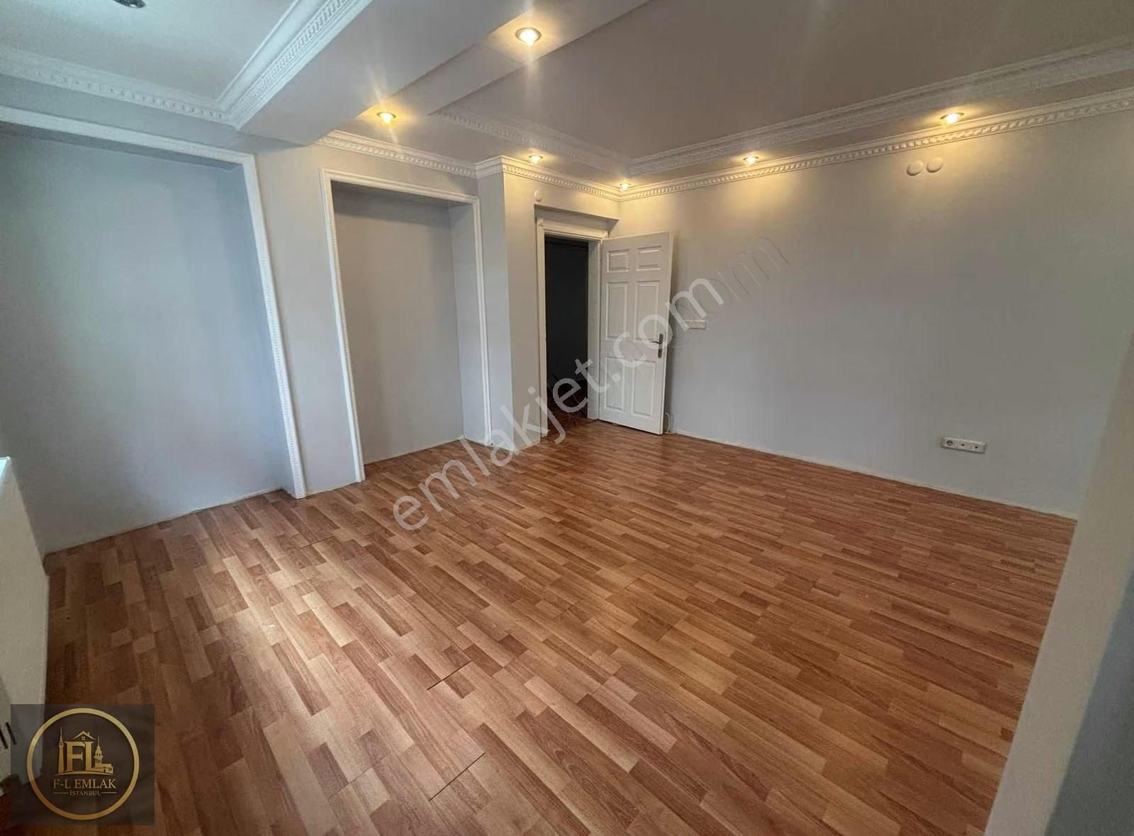 F-l Emlaktan Bulgurlu Metro Yanı 2+1 Y.giriş, Boş, Ebeveynli - Görsel 16