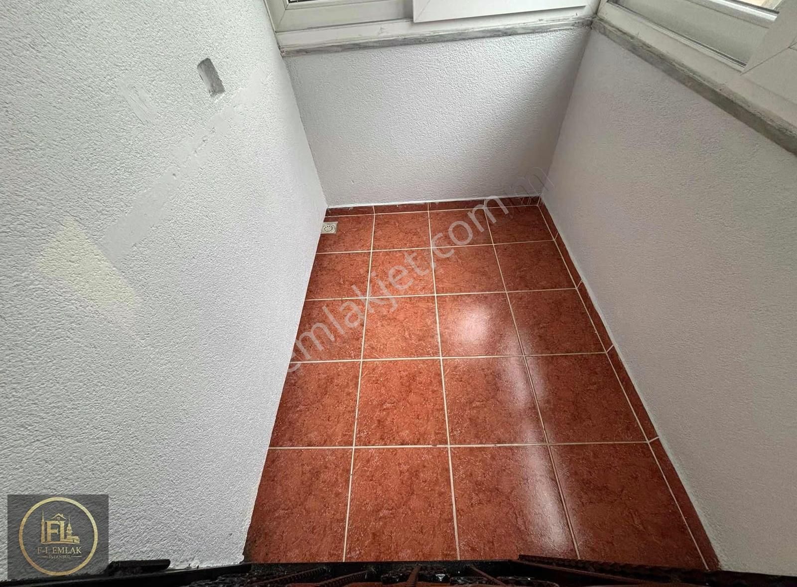 F-l Emlaktan Bulgurlu Metro Yanı 2+1 Y.giriş, Boş, Ebeveynli - Görsel 2