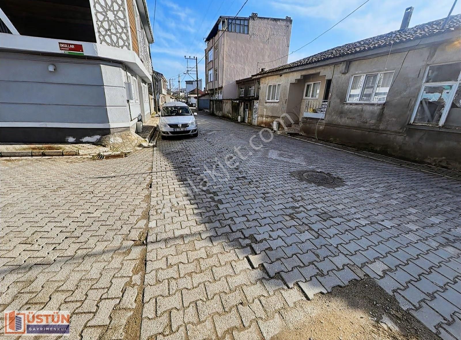 **gönen Sarıköy Çarşı İçerisinde Satılık İki Adet Müstakil Ev** - Görsel 10