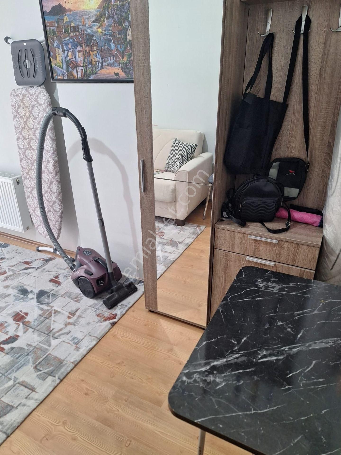 Recep Ümit'ten Ömerağa Mahallesi , Gazi Yakup Satar Caddesi Yakını Satılık Gerçek 2+1 Fırsat Daire. - Görsel 11