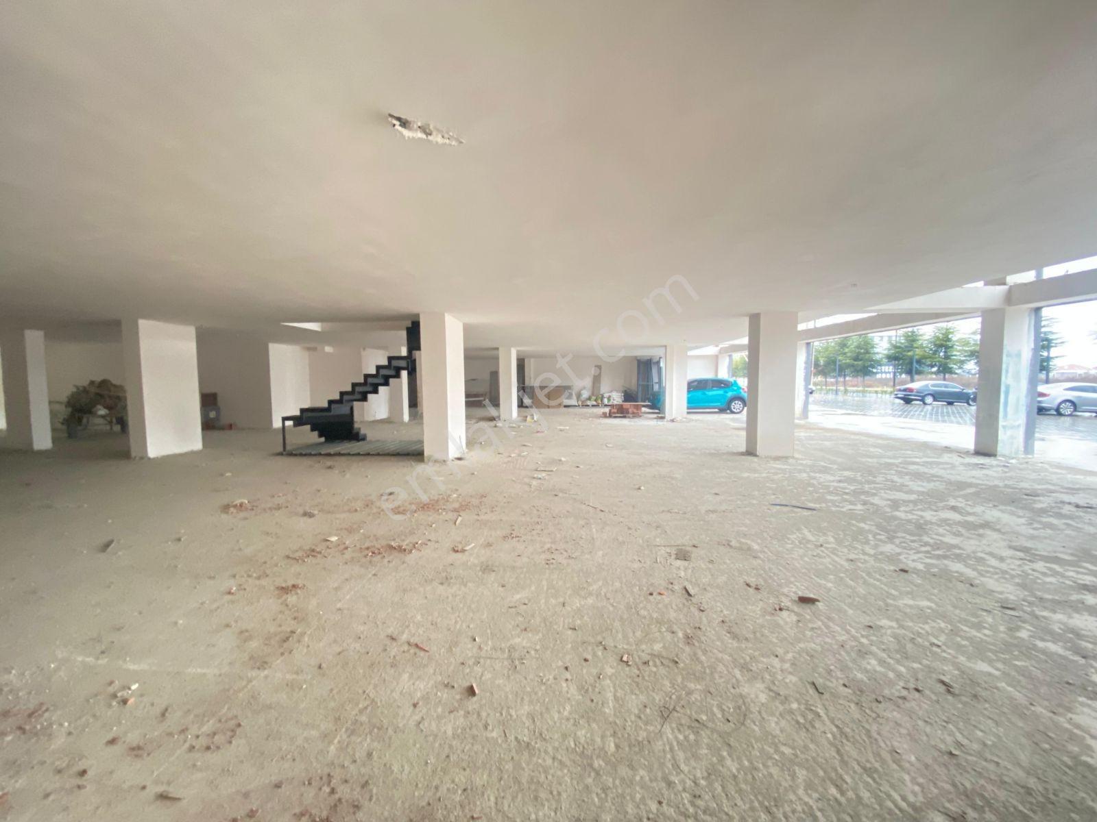Ordu Giresun Bulvarı Üzeri 500 M2 Kapalı Alanlı Kiralık İşyeri - Görsel 12