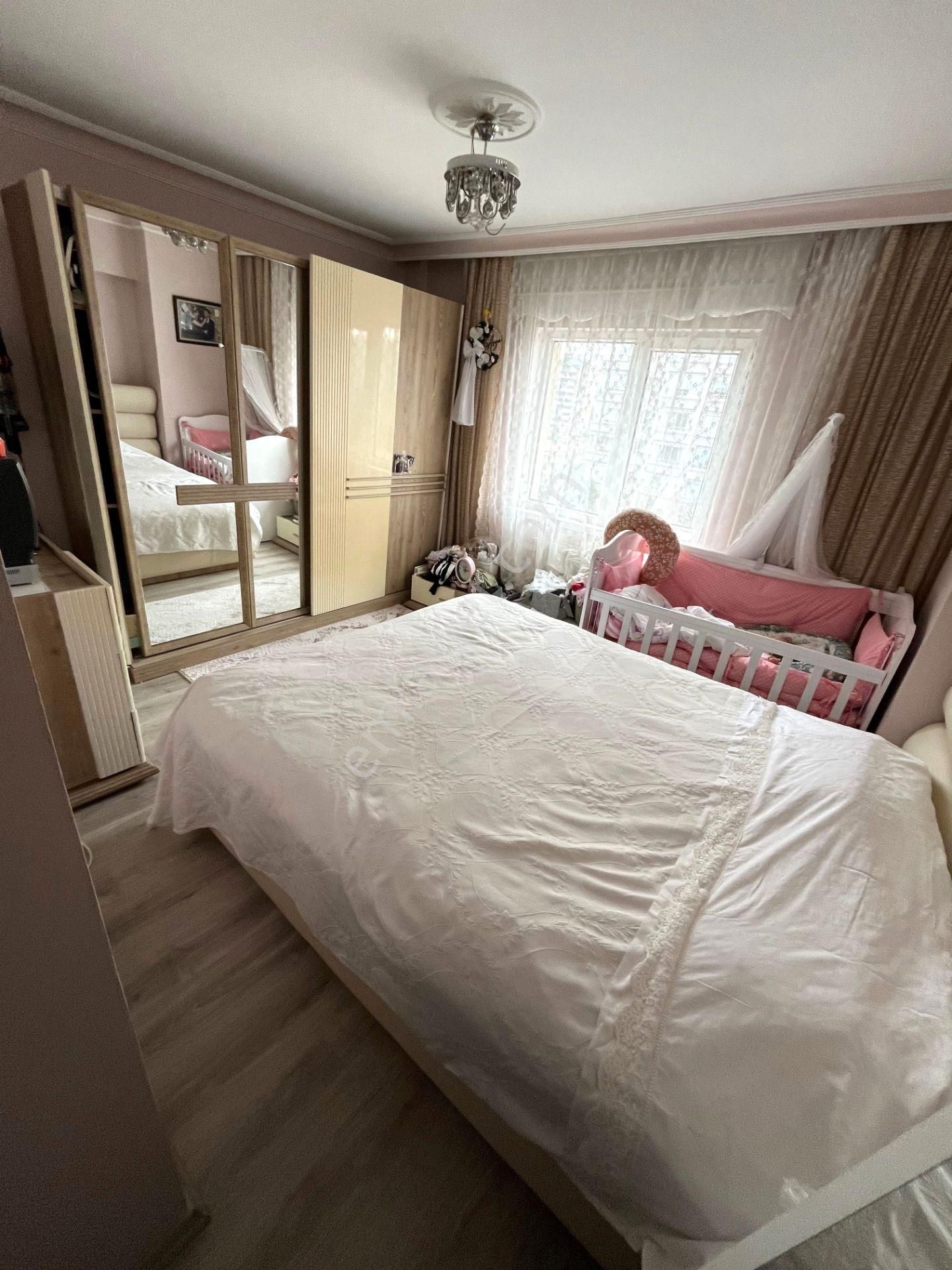 Uzman Emlak Ofisinden Yavuz Selim Mahallesi Sahil Kent Sitesi'nde Geniş 2+1 Daire - Görsel 7