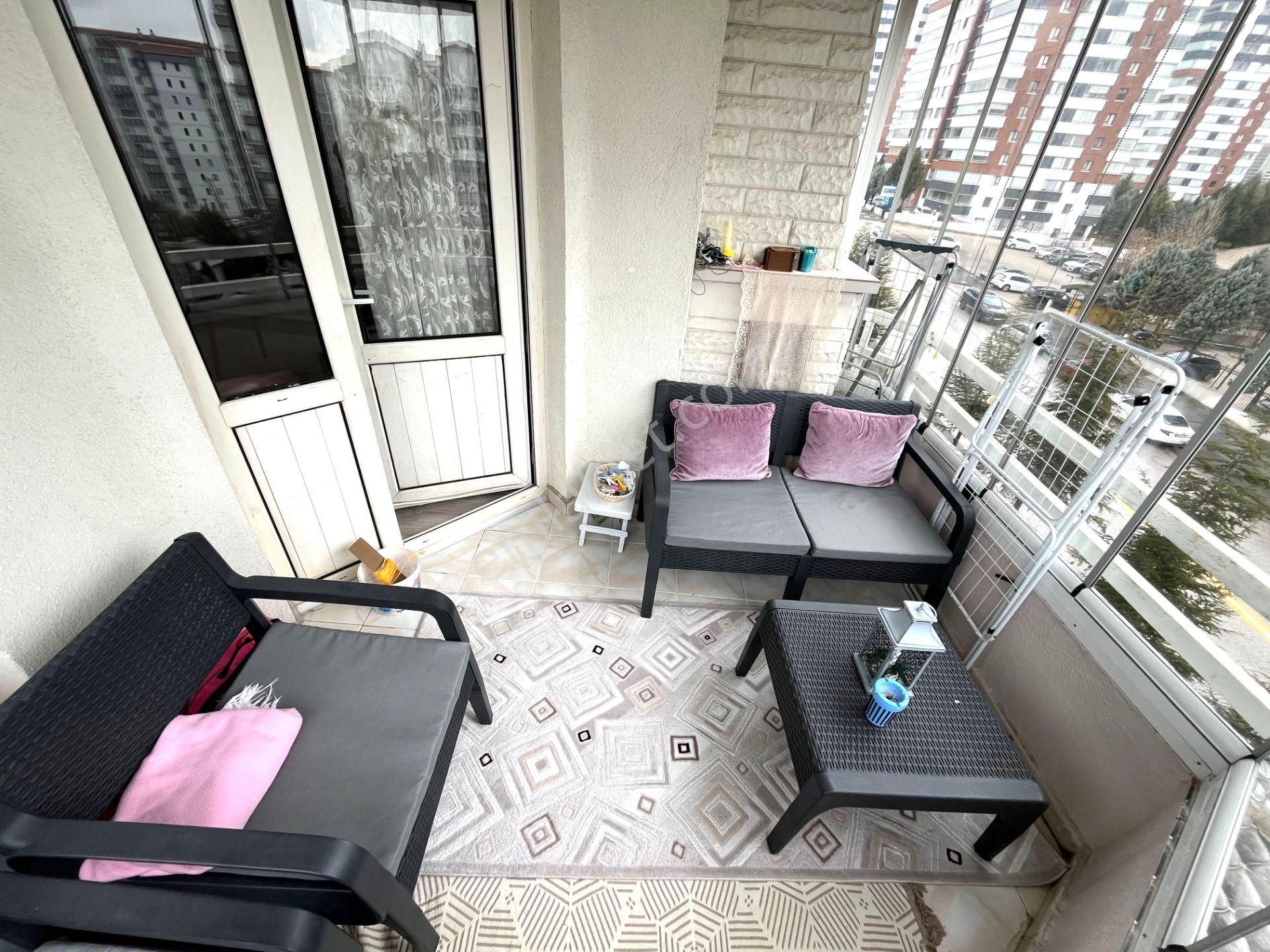 Uzman Emlak Ofisinden Yavuz Selim Mahallesi Sahil Kent Sitesi'nde Geniş 2+1 Daire - Görsel 24