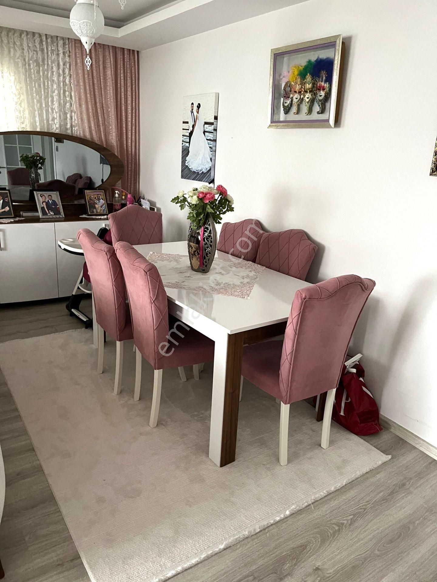 Uzman Emlak Ofisinden Yavuz Selim Mahallesi Sahil Kent Sitesi'nde Geniş 2+1 Daire - Görsel 4