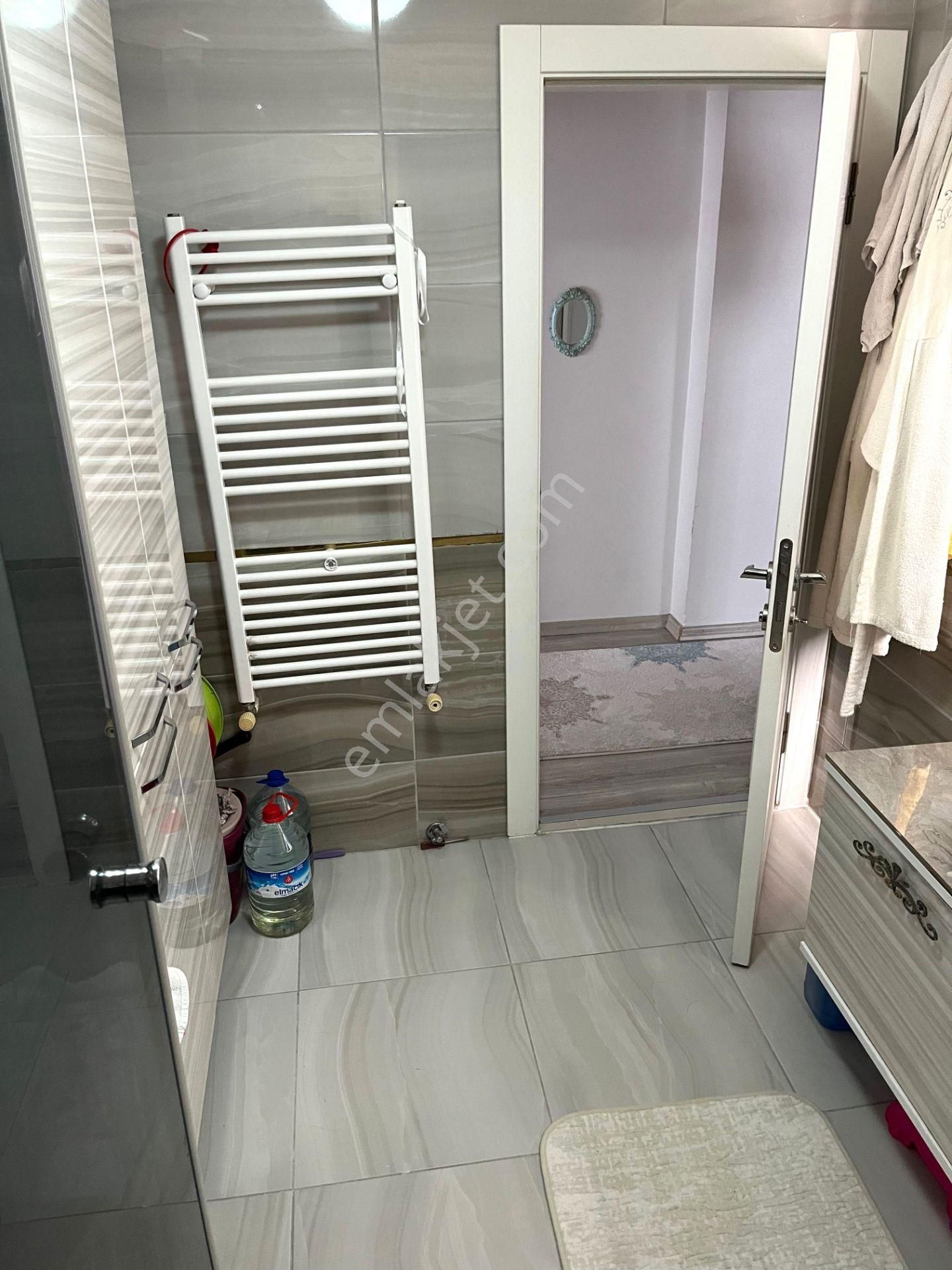 Uzman Emlak Ofisinden Yavuz Selim Mahallesi Sahil Kent Sitesi'nde Geniş 2+1 Daire - Görsel 16