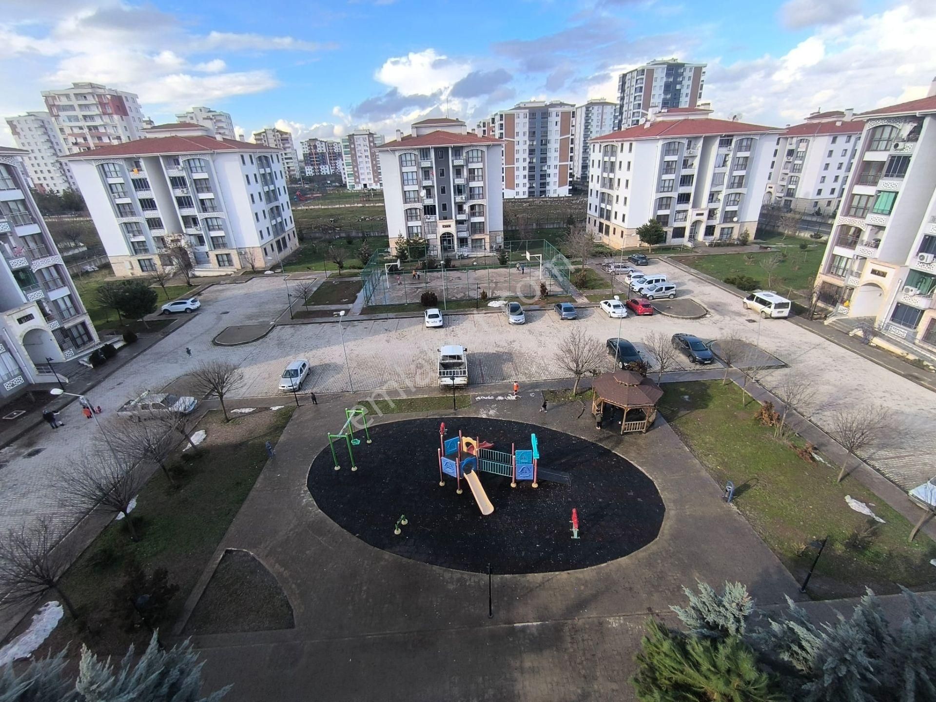 Yeişehir Üçkuyular Toki 808 Konutlarında 2+1 Satılık Daire - Görsel 4