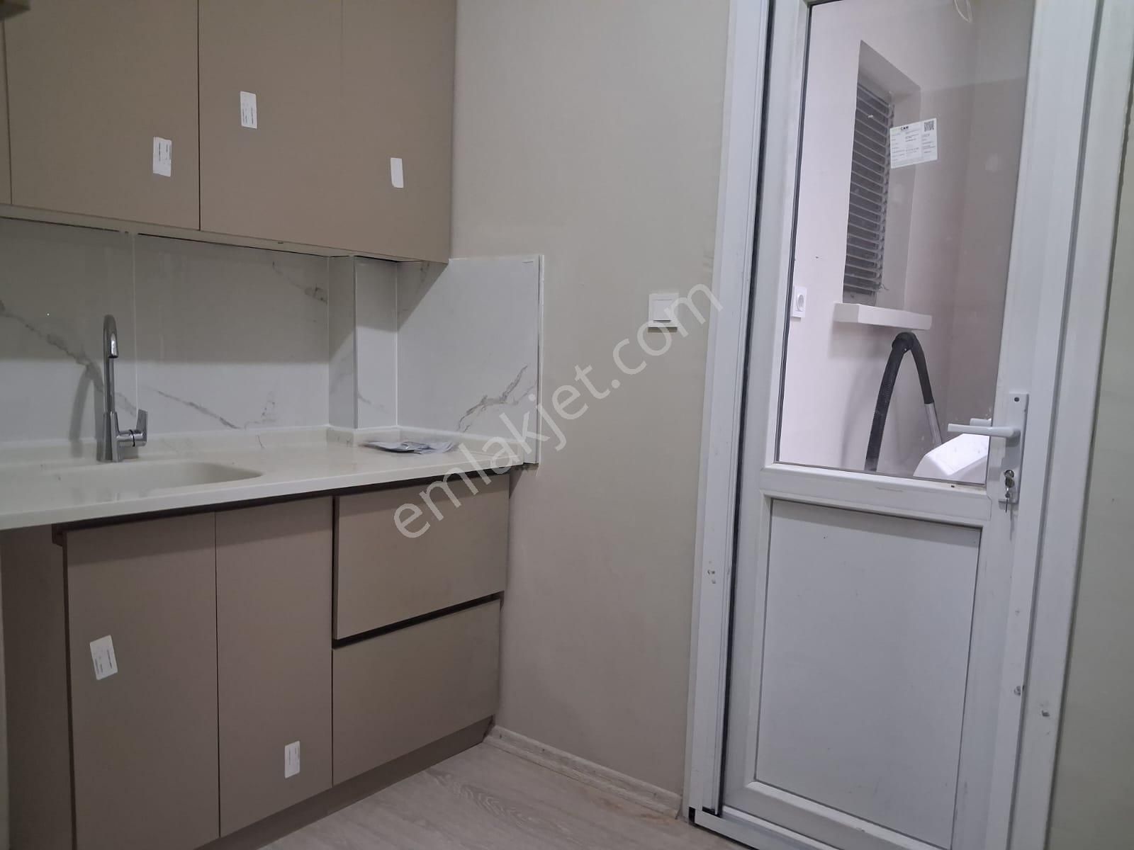 Güzelyalının Merkezinde Doğal Gazlı Bahçeli Cadde Ve Deniz Yakını - Görsel 28