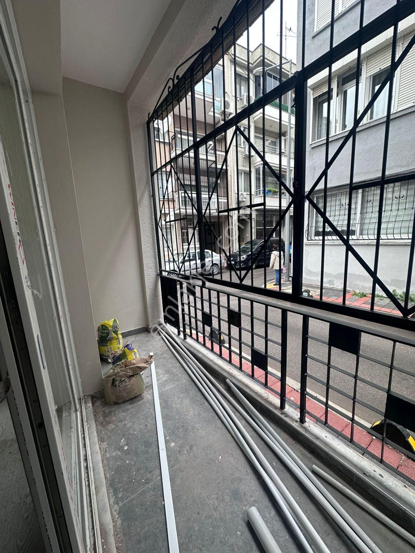 Güzelyalının Merkezinde Doğal Gazlı Bahçeli Cadde Ve Deniz Yakını - Görsel 15