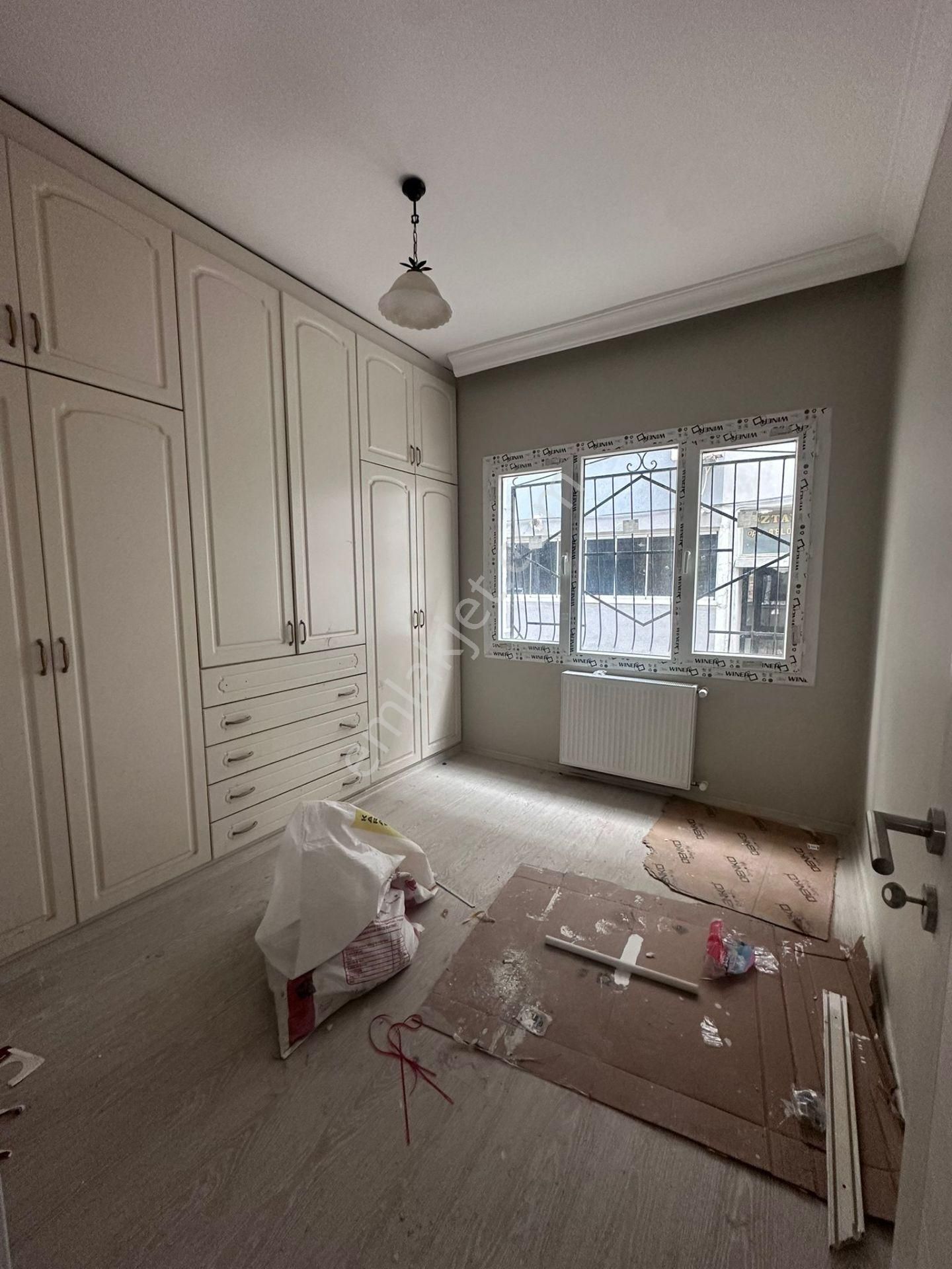 Güzelyalının Merkezinde Doğal Gazlı Bahçeli Cadde Ve Deniz Yakını - Görsel 6