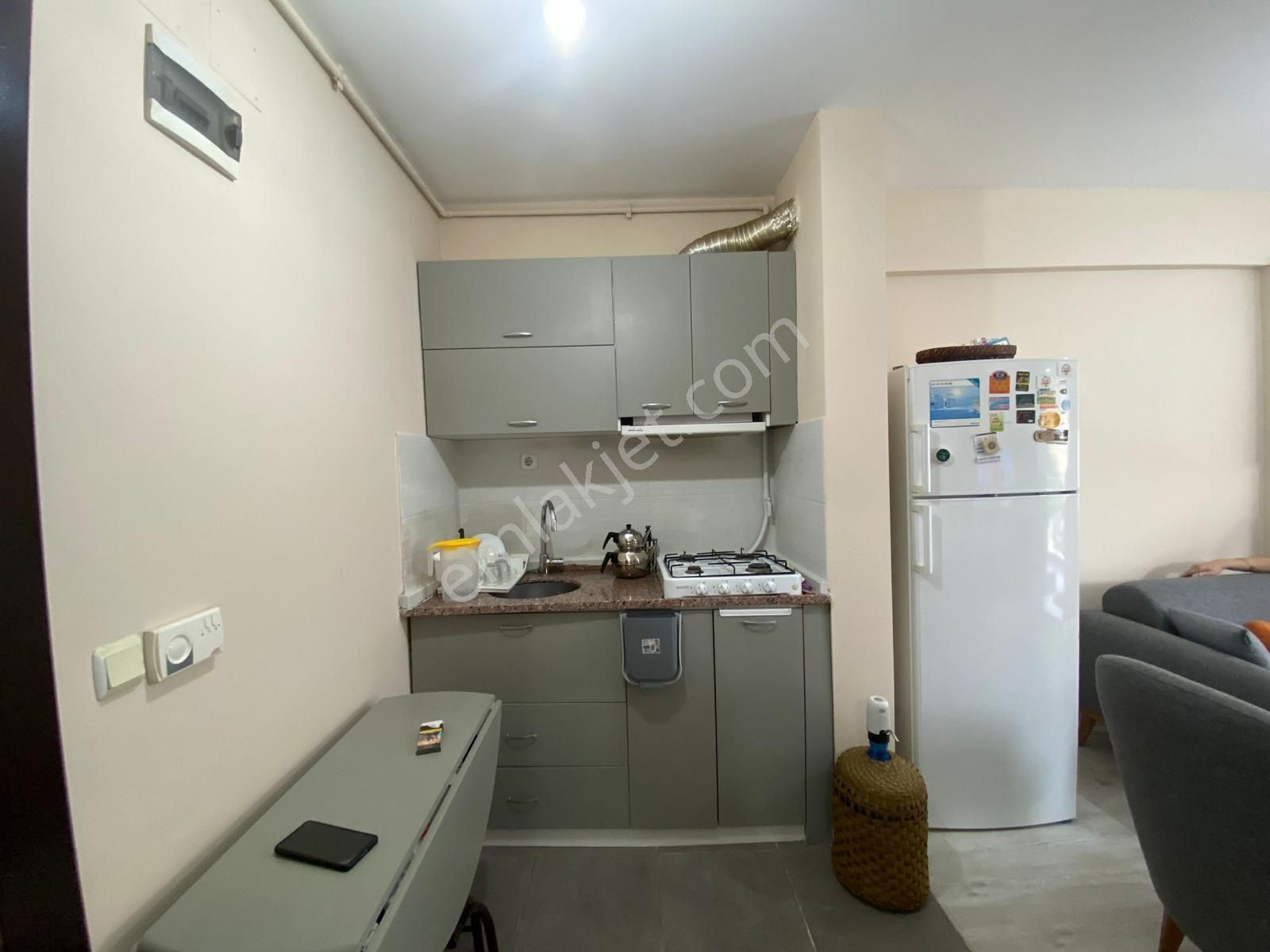 Almina'dan Anafartalar Cd Üstünde 1+1 Temiz Eşyalı Kiralık Daire - Görsel 14