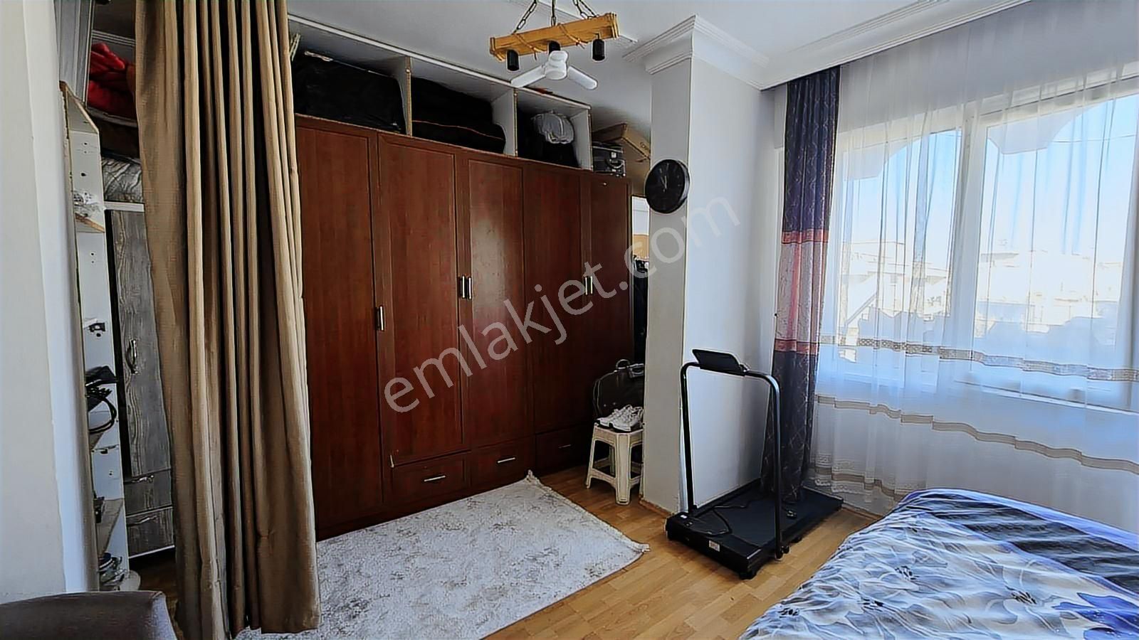 Şehrin Göbeğinde Harika Lokasyonda 2+1 Daire (açıklamayı Okuyun) - Görsel 12