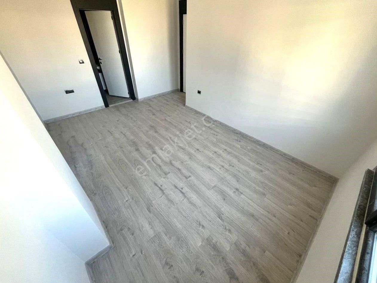 Akçay'da Aygül'den Sıfır Köşe Öncephe Ayrı Mutfak Ebeveyn Banyolu 2 Geniş Balkonlu 2+1 Satılık Daire - Görsel 18