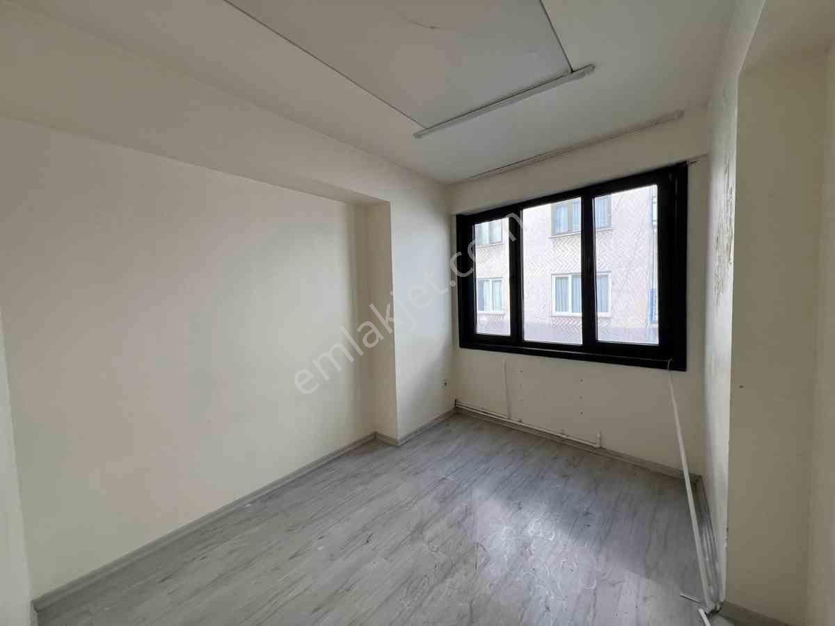 Kanyona 1 Dk 700 M2 Kiralık Bina Komple - Görsel 17