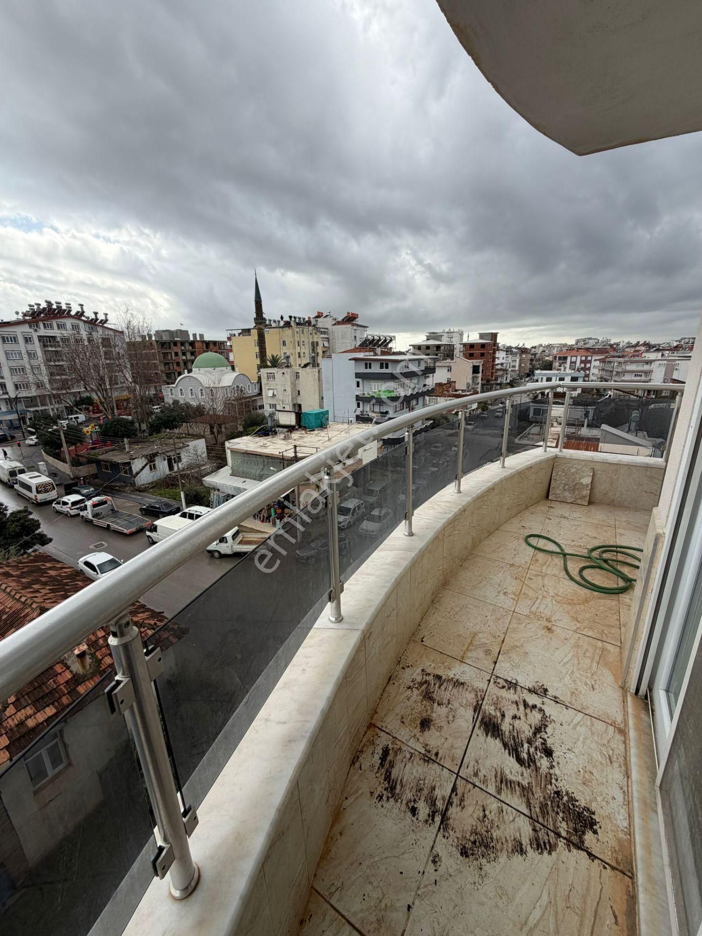 Das Gayrimenkulden Kiralık Aileye Uygun 3+1 Doğalgazlı Daire - Görsel 9