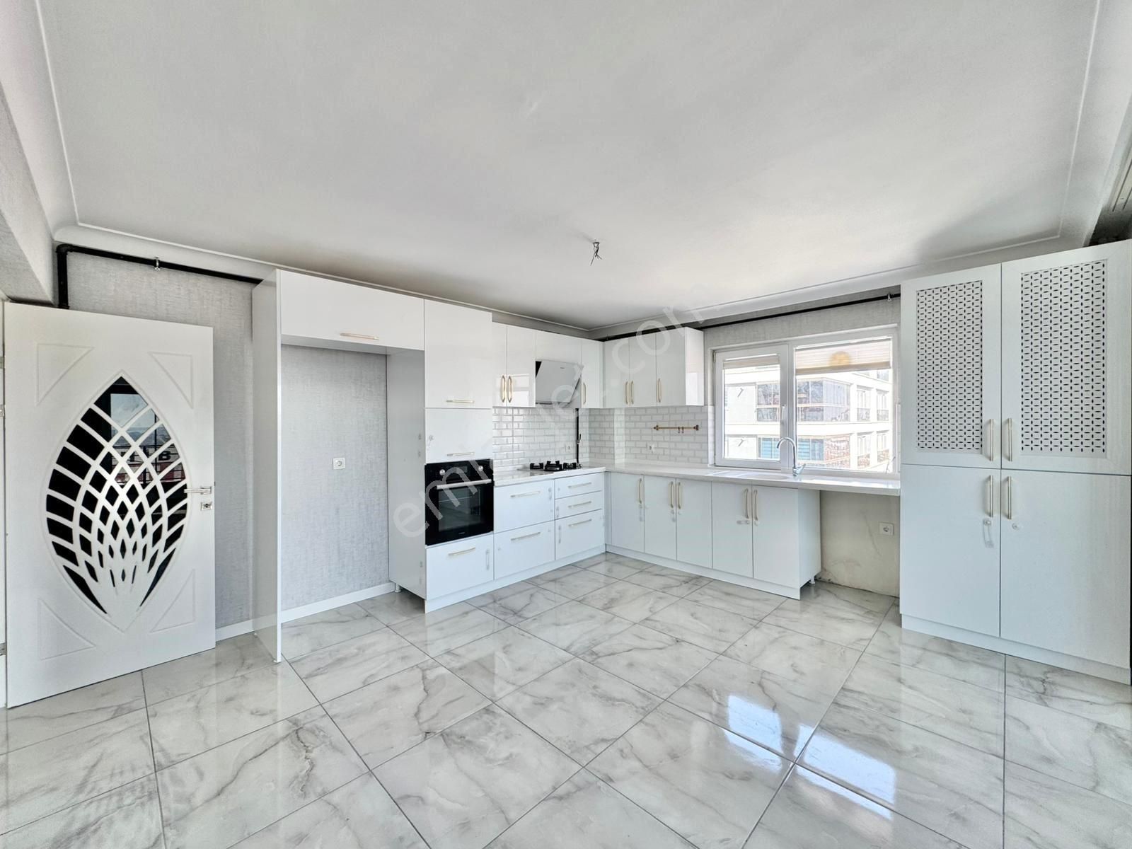 Göktaş'tan█site İçinde Şehir Manzaralı Giyinme Odalı 4+1 Daire - Görsel 21