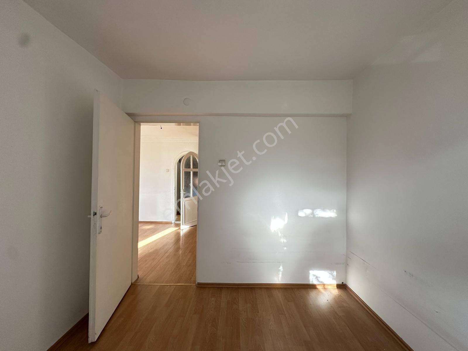 Göktaş'tan█göçmen Bloklarında Okullara Yakın 2.kat 2+1 Daire - Görsel 11