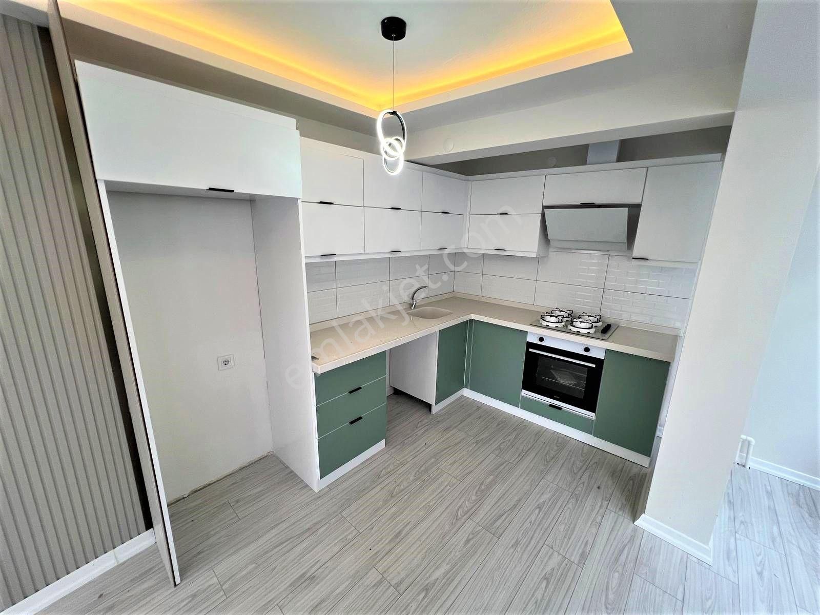 🟠🟠alfa'dan Akçay Merkez'de Satılık Arakat Ön Cephe Full Yapılı 2+1 Geniş Daire