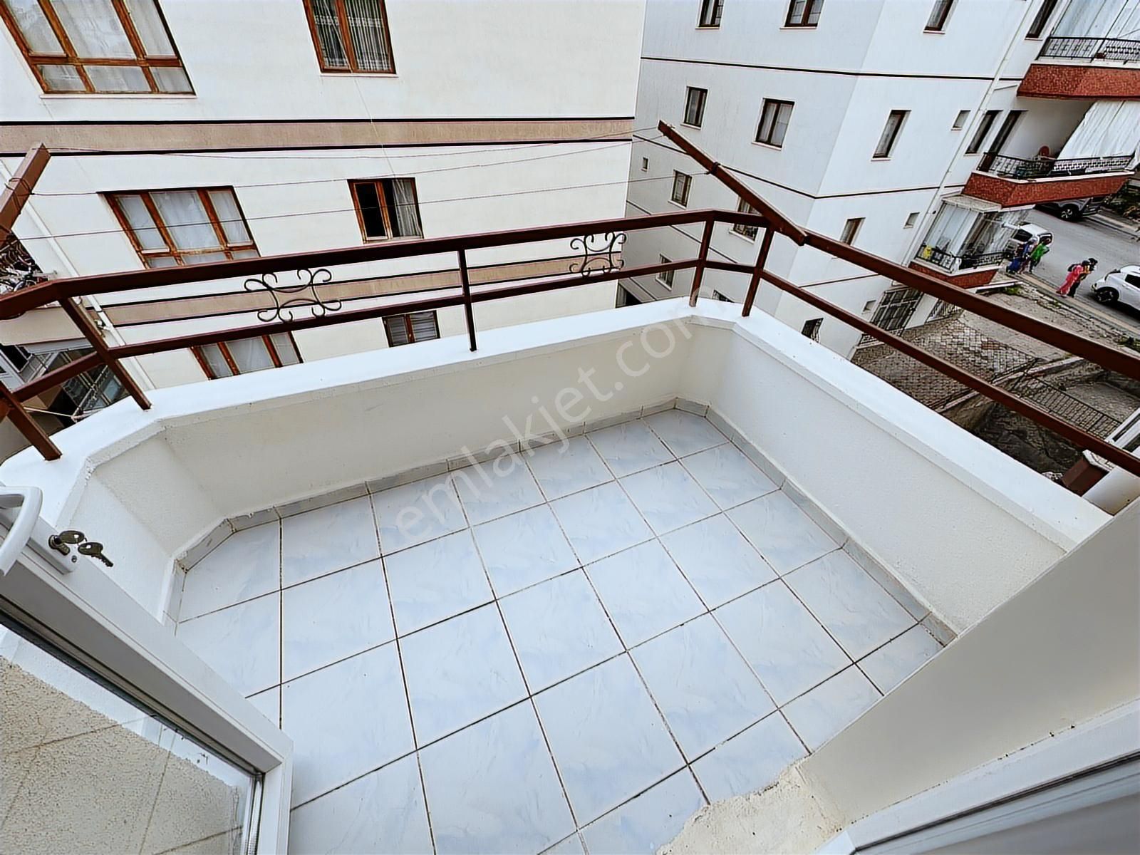 Göktaş'tan█okullar Bölgesinde Güney Cephe 3+1 Full Yapılı Daire - Görsel 35