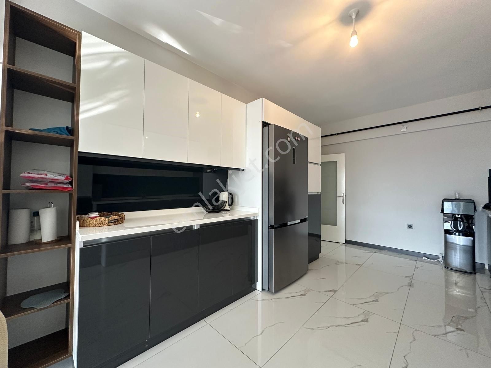 Göktaş'tan█site İçinde Kapalı Otoparklı 12.kat 190m2 4+1 Daire - Görsel 7