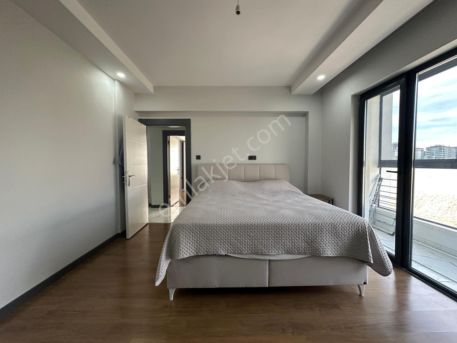 Göktaş'tan█site İçinde Kapalı Otoparklı 12.kat 190m2 4+1 Daire - Görsel 26