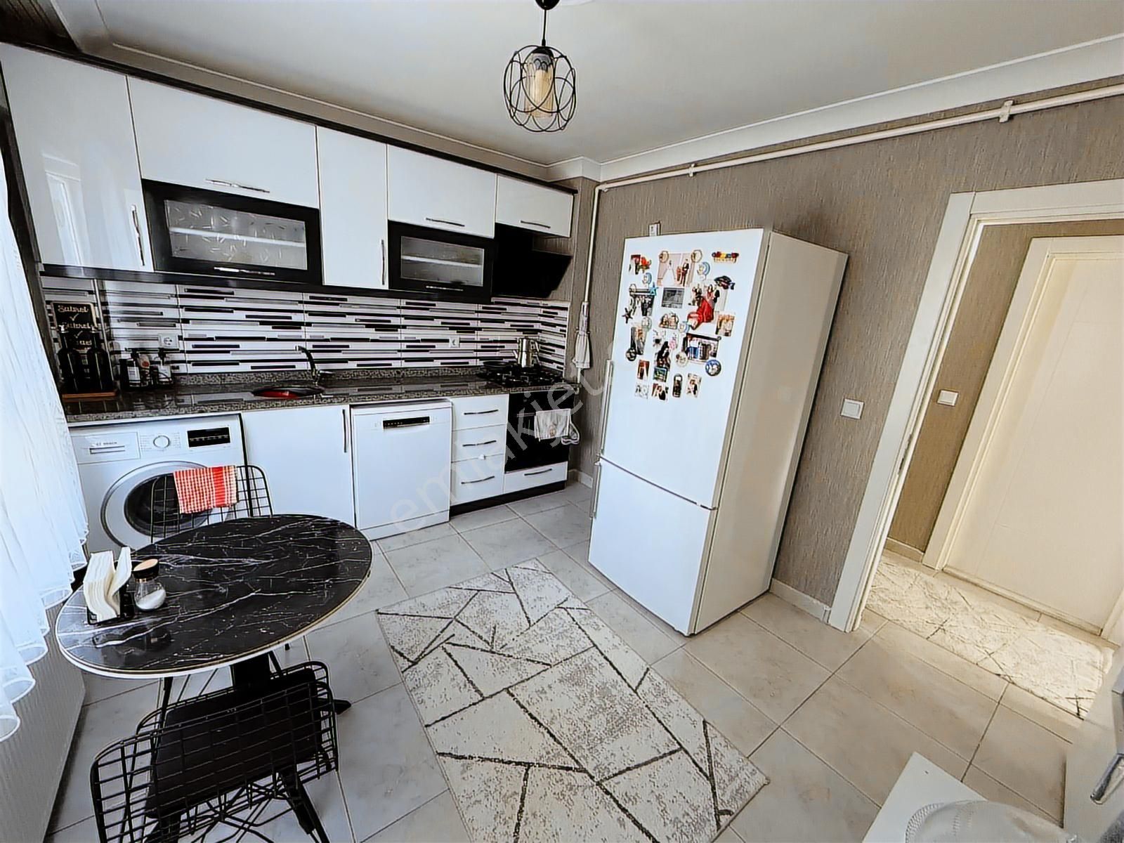 ꧁▇yılmaz'dan▇꧂merkezi Konumda Lüks Yapılı Masrafsız 3+1 Daire