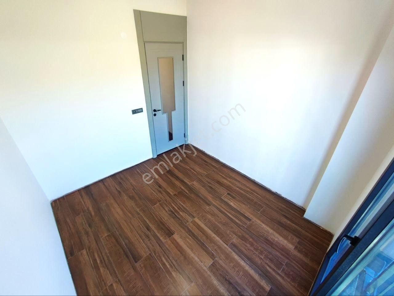 Aygül Farkıyla Edremit Zeytinli'de Ultra Lüks Özel Bir Yaşamın Kapılarını Aralayan Satılık 5+1 Villa - Görsel 20