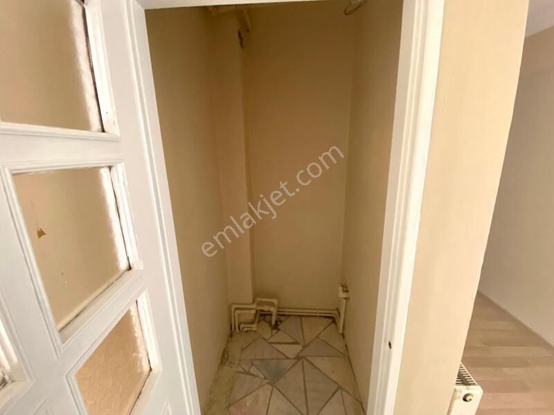 Buca Uçan Yolda Ara Kat Çift Cephe 3+1 Tadilatlı Kiralık Daire - Görsel 18