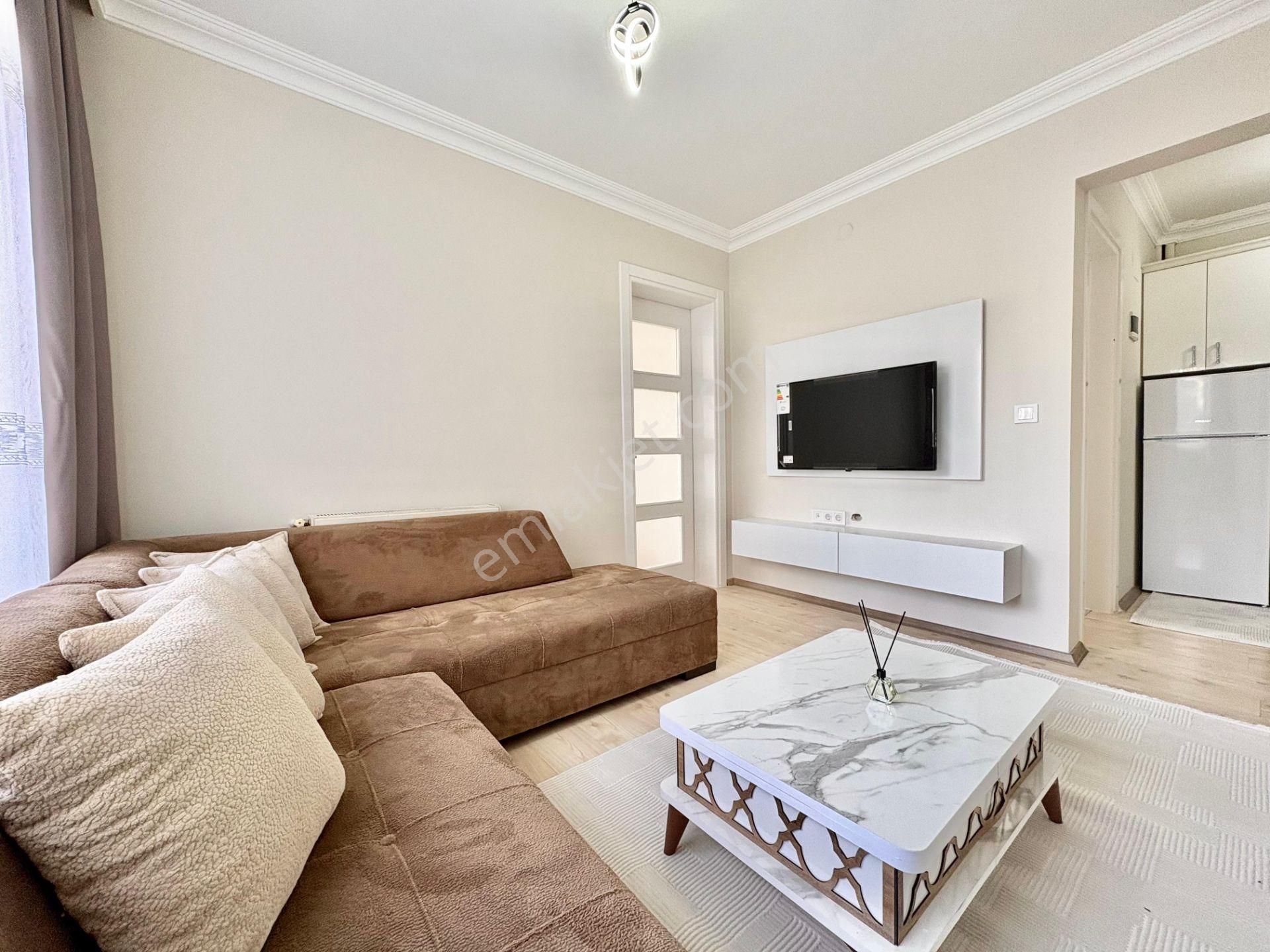 Özmecaz'dan Kınıklı Bursa Cad. 2+1 Arakat Asansörlü Full Eşyalı Lüks Apart - Görsel 2