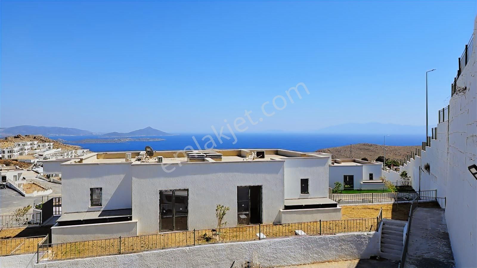 Bodrum Bağla Satılık Deniz Manzaralı 2+1 Üst Katı Daire - Görsel 2